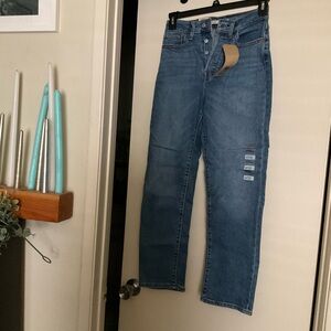 NWT Wedgie Straight Levi Jeans